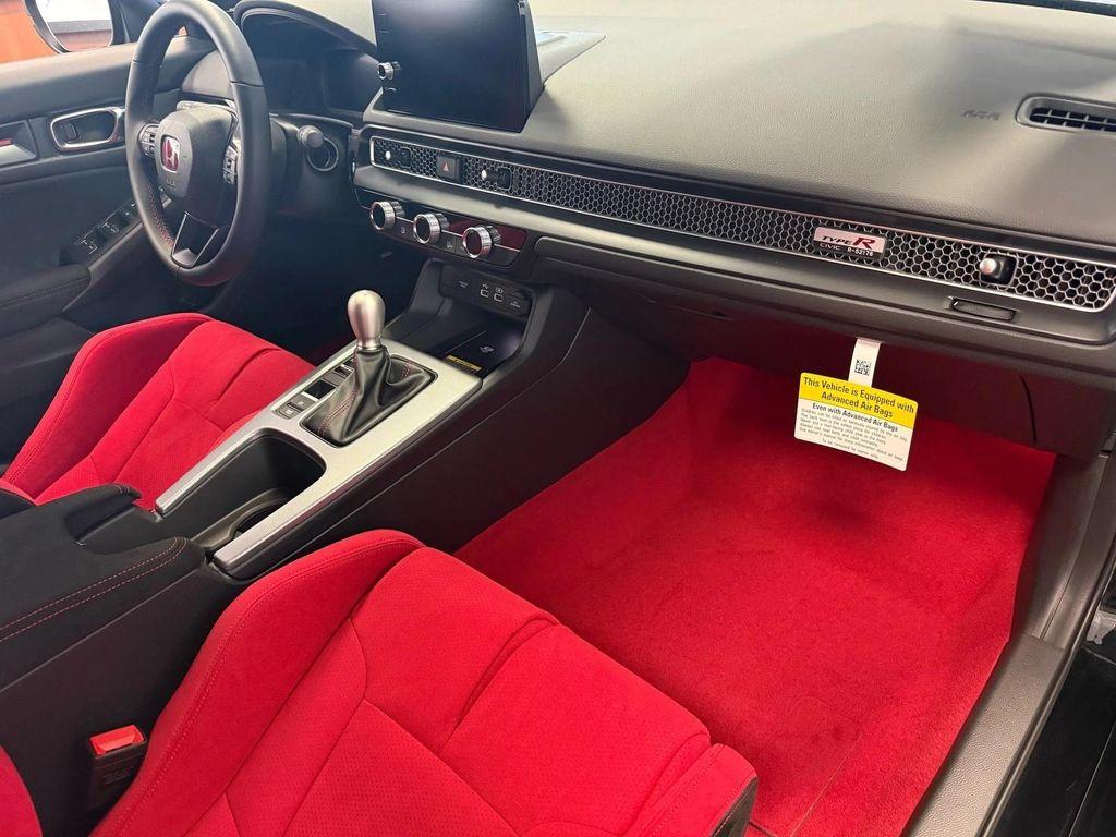 new 2025 Honda Civic Type R car, priced at $47,090