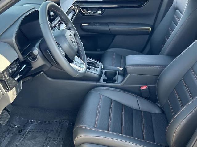 new 2025 Honda CR-V Hybrid car, priced at $39,919