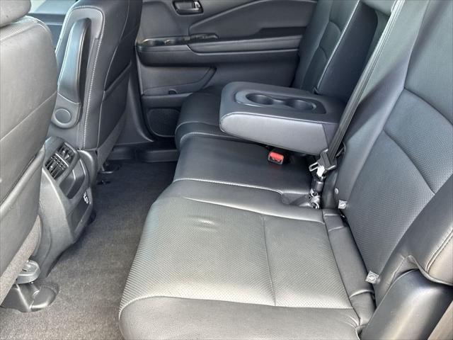 used 2022 Honda Passport car, priced at $30,400