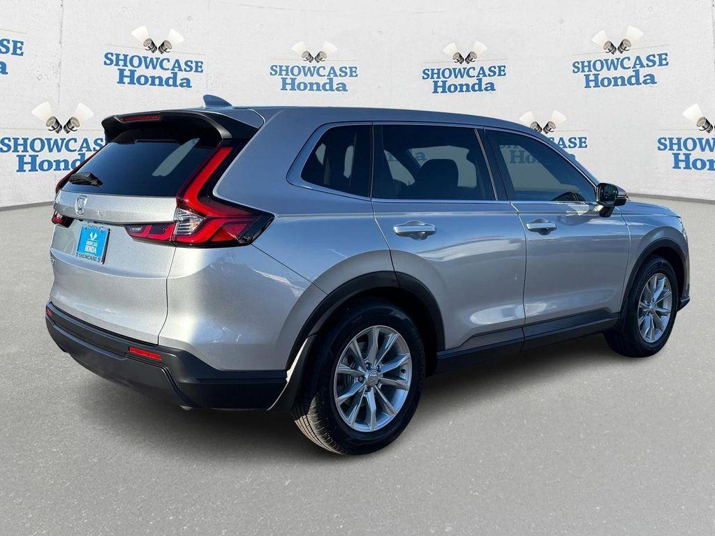 used 2025 Honda CR-V car, priced at $28,900