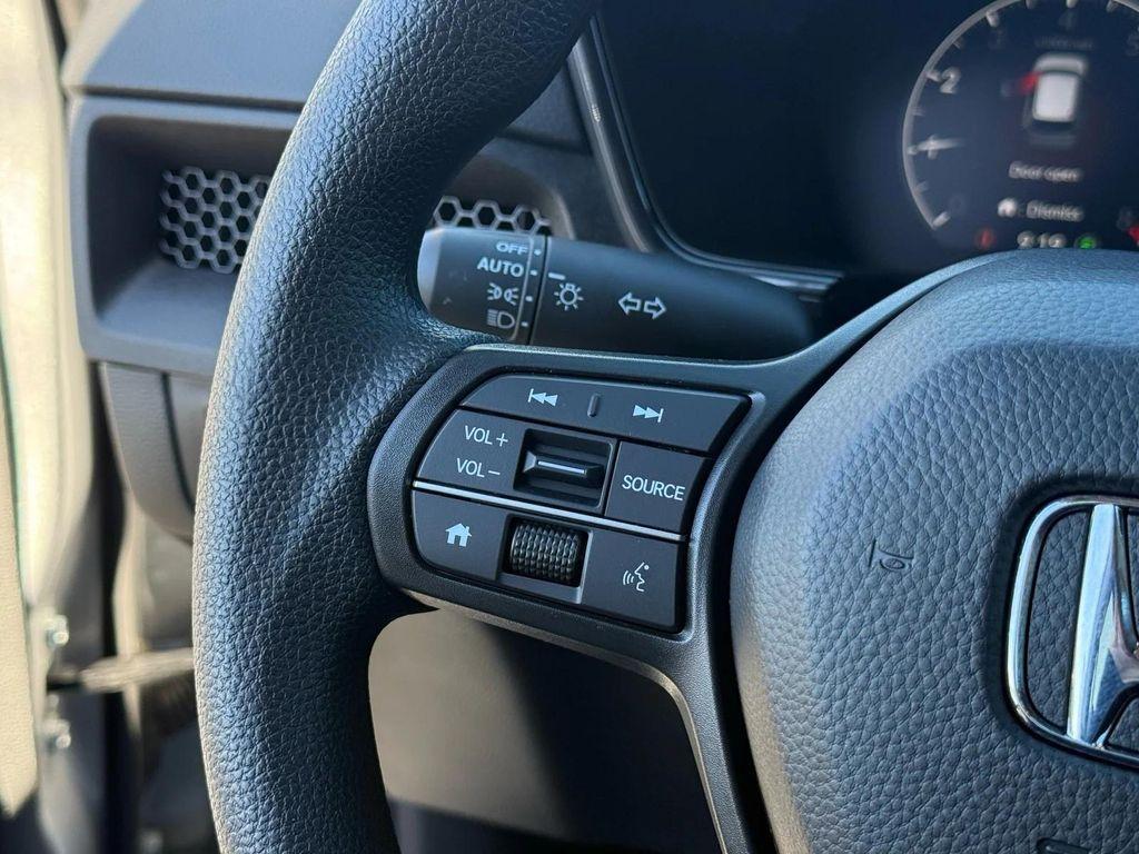 used 2025 Honda CR-V car, priced at $28,900