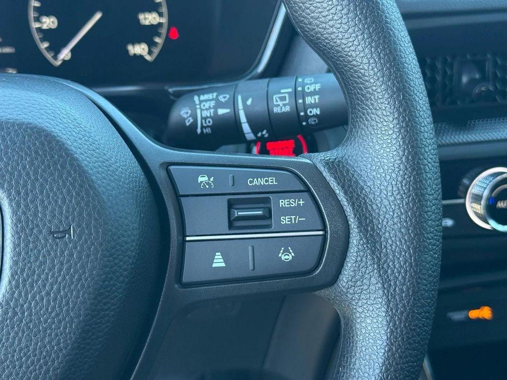 used 2025 Honda CR-V car, priced at $28,900