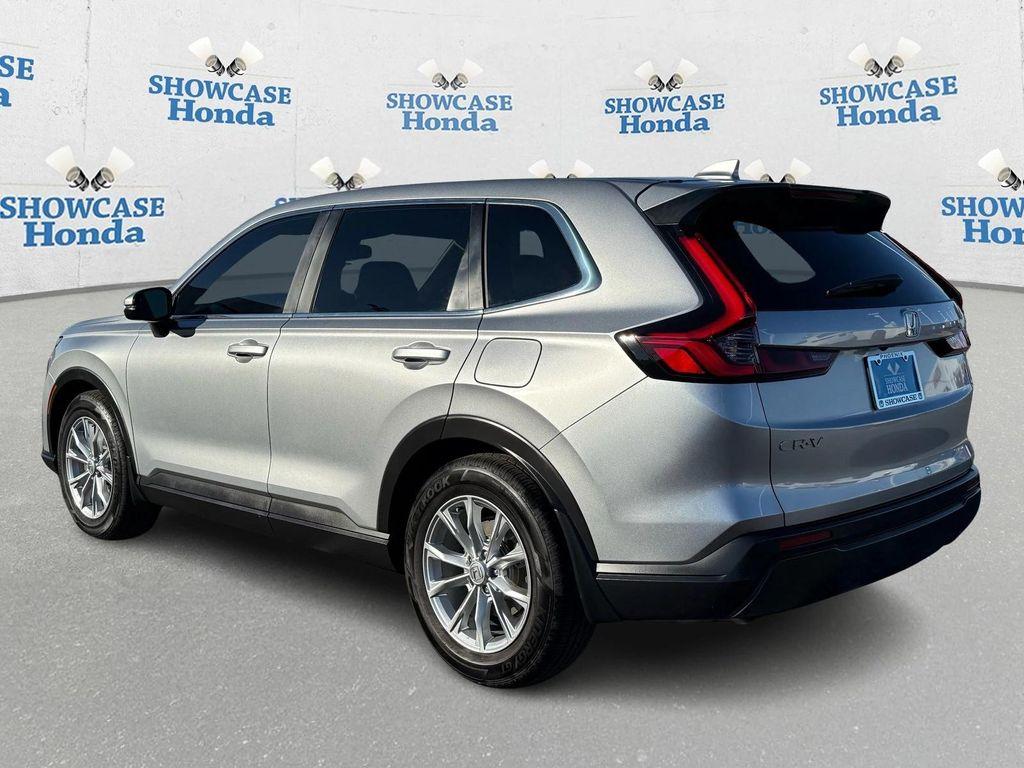 used 2025 Honda CR-V car, priced at $28,900