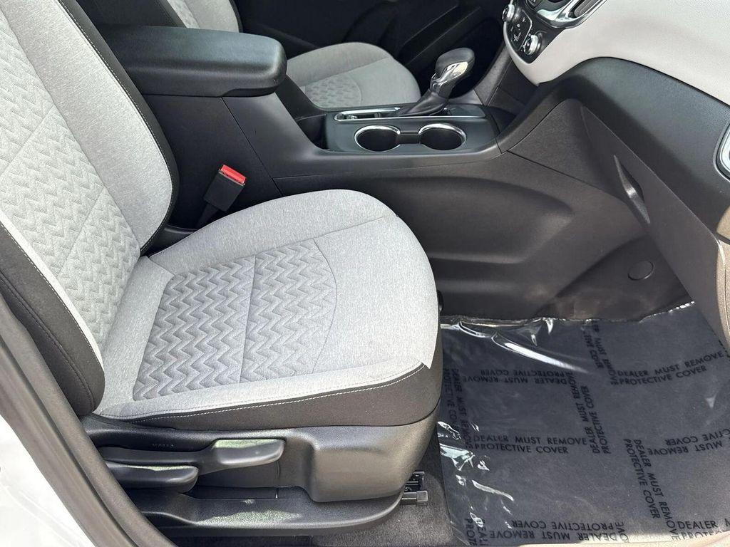 used 2024 Chevrolet Equinox car, priced at $20,998