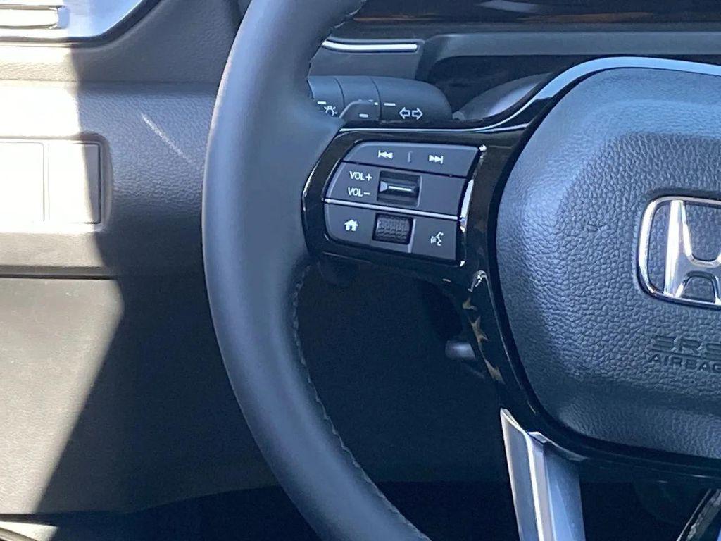 new 2025 Honda Pilot car, priced at $48,162