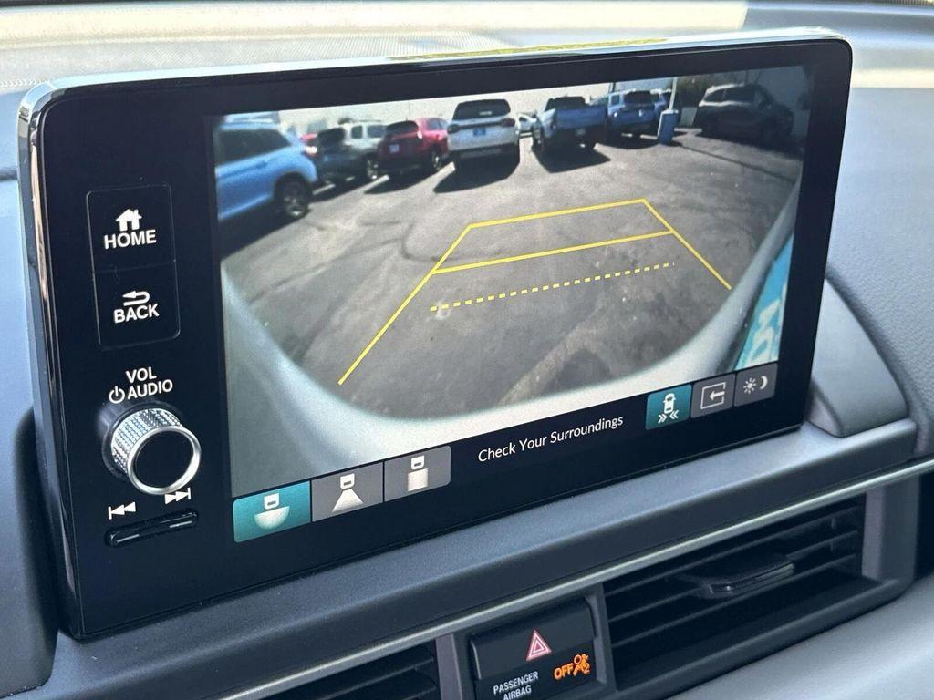new 2025 Honda Pilot car, priced at $43,682