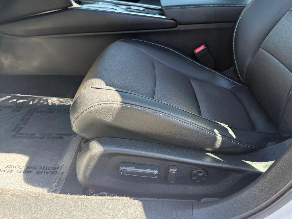 used 2022 Honda Accord Hybrid car, priced at $27,300