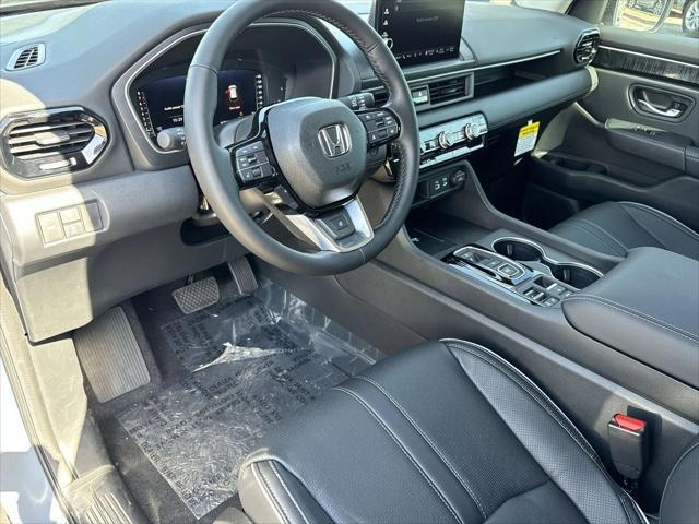 new 2025 Honda Pilot car, priced at $51,093
