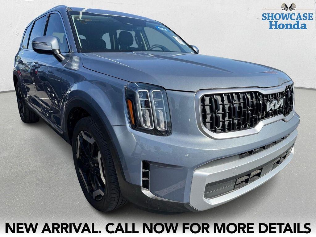 used 2024 Kia Telluride car, priced at $36,998
