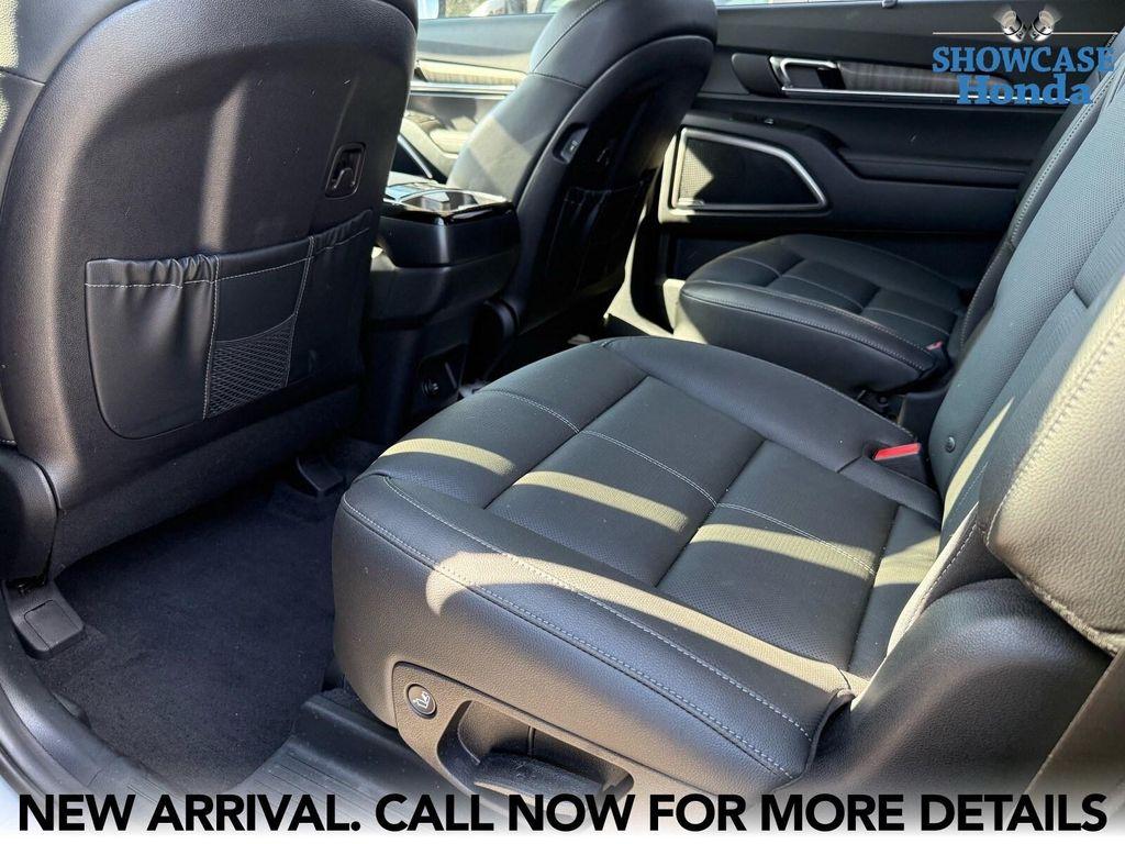 used 2024 Kia Telluride car, priced at $36,998