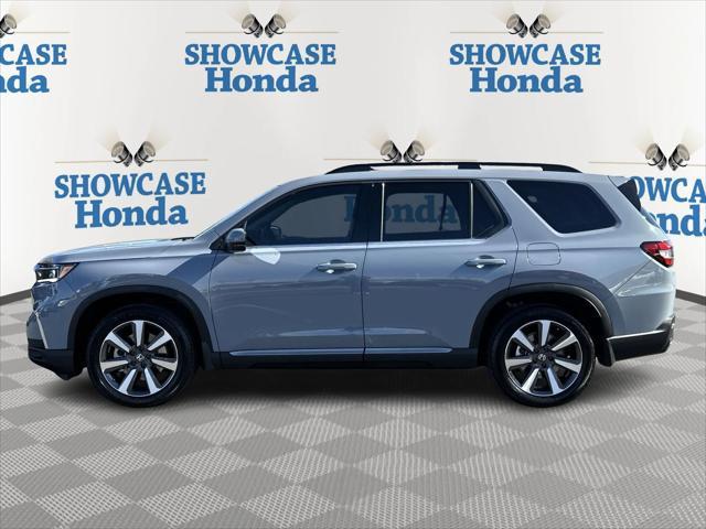 used 2023 Honda Pilot car, priced at $39,900