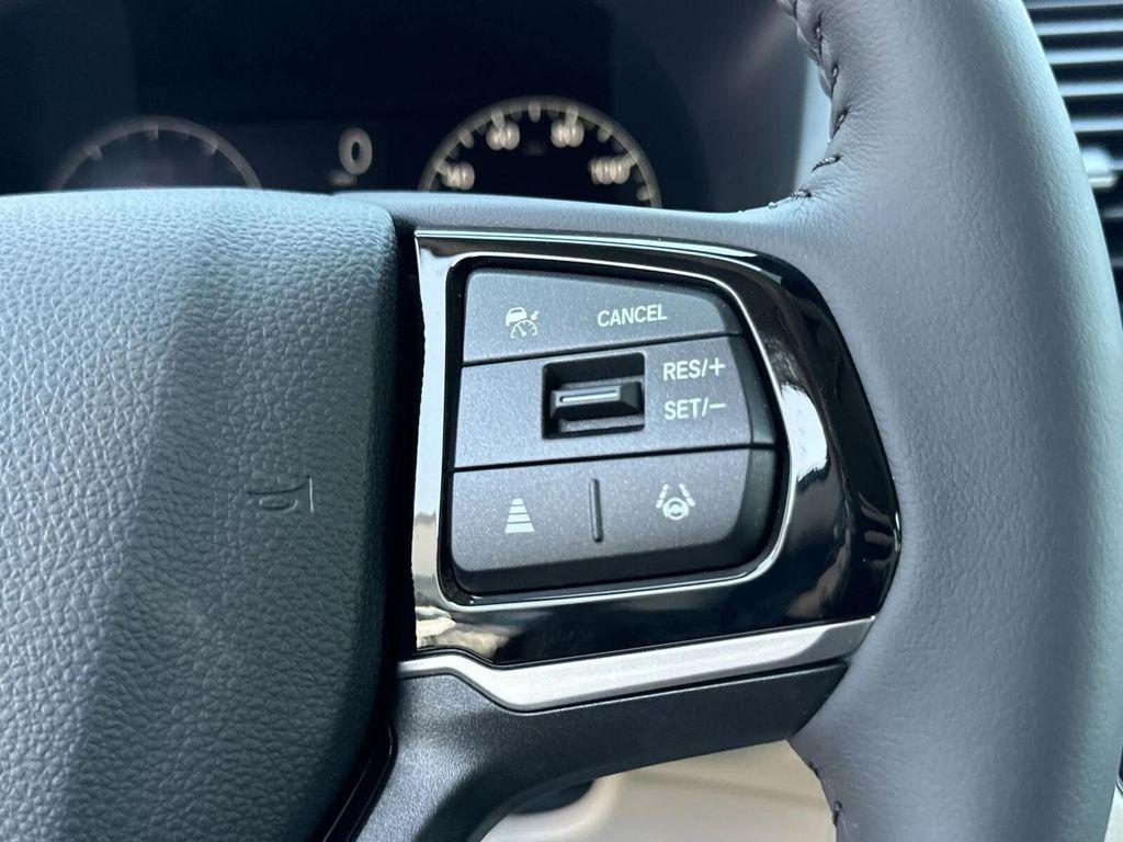 new 2026 Honda Odyssey car, priced at $48,990