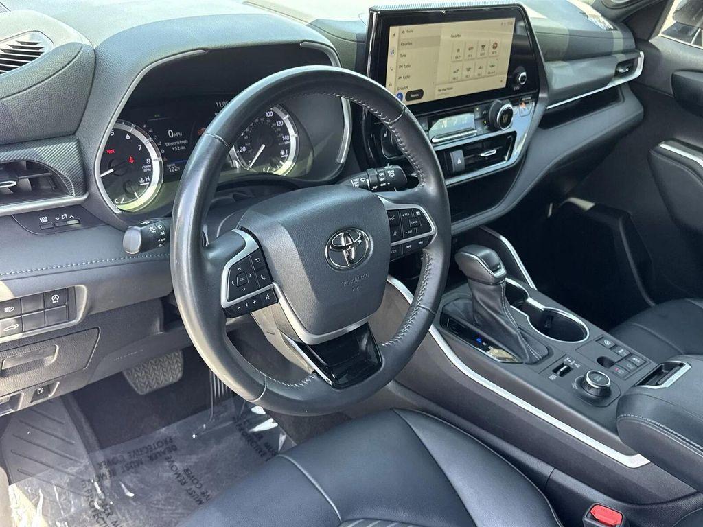 used 2023 Toyota Highlander car, priced at $37,200