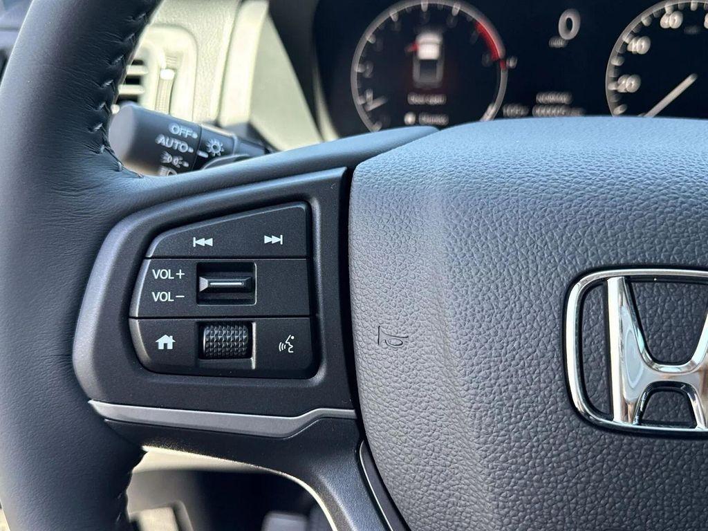 new 2025 Honda Ridgeline car, priced at $40,097