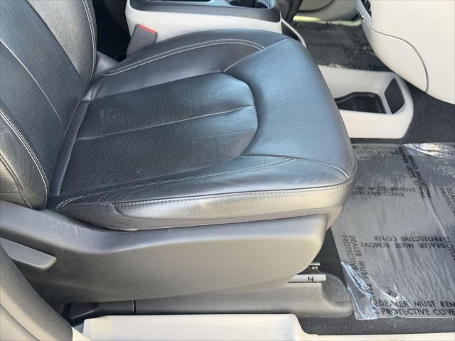 used 2022 Chrysler Pacifica car, priced at $18,500