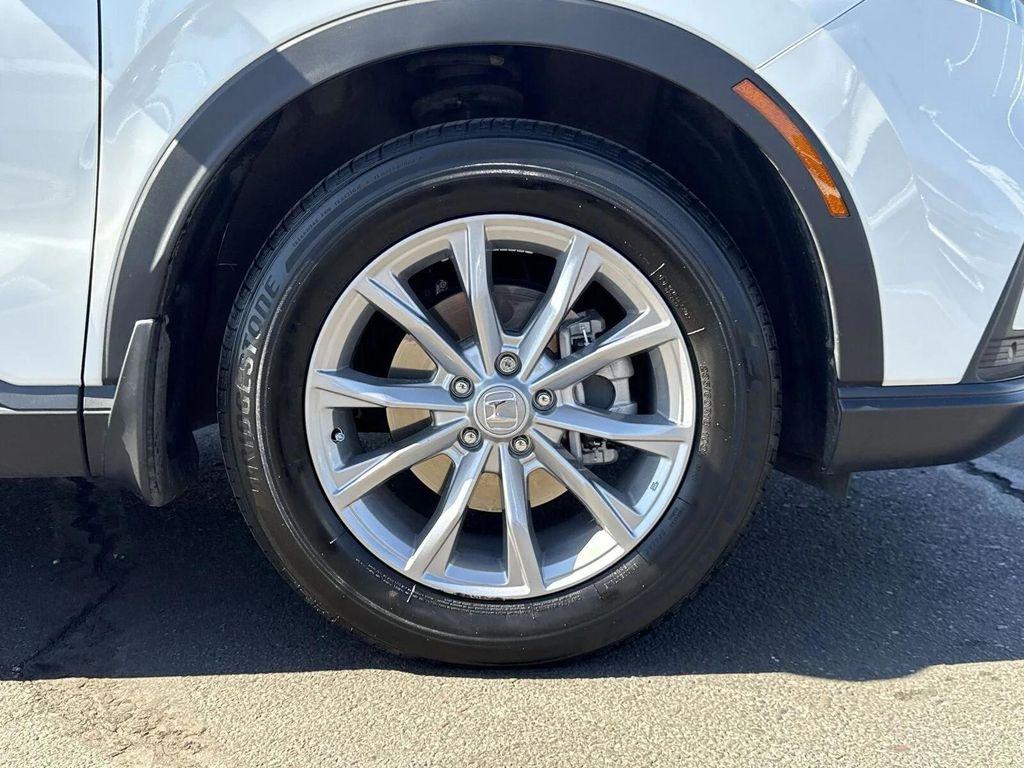 used 2025 Honda CR-V car, priced at $32,500