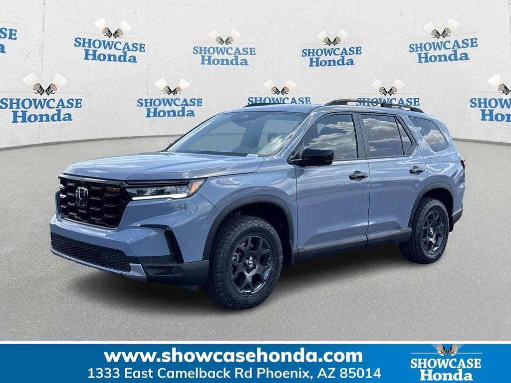 new 2025 Honda Pilot car, priced at $49,084