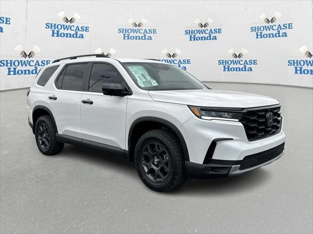 new 2025 Honda Pilot car, priced at $48,959
