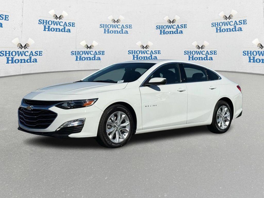 used 2025 Chevrolet Malibu car, priced at $20,900