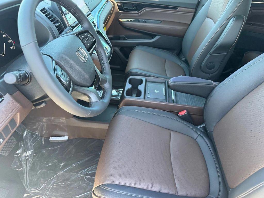 new 2026 Honda Odyssey car, priced at $54,790
