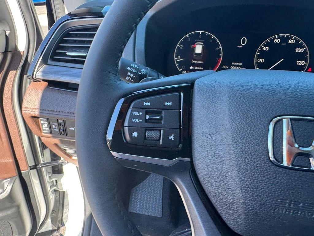 new 2026 Honda Odyssey car, priced at $54,790