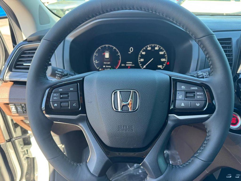 new 2026 Honda Odyssey car, priced at $54,790