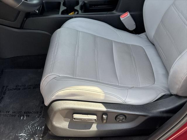 used 2020 Honda CR-V car, priced at $25,100