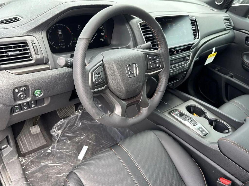 new 2025 Honda Ridgeline car, priced at $45,907