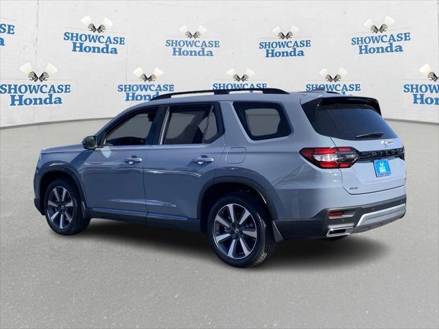 new 2025 Honda Pilot car, priced at $48,117