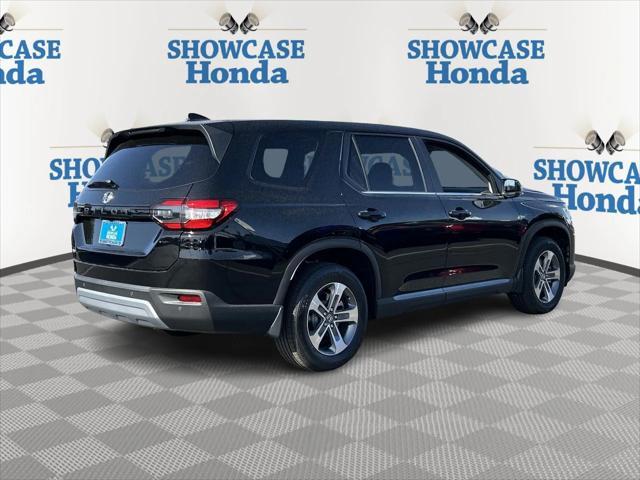 new 2025 Honda Pilot car, priced at $44,984