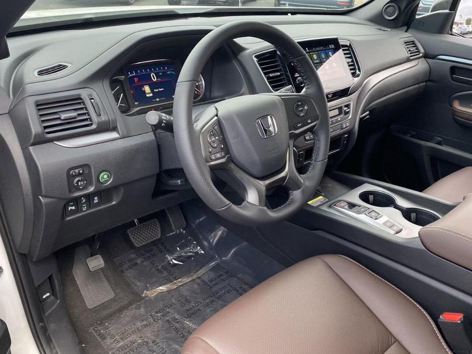 new 2024 Honda Passport car, priced at $41,518