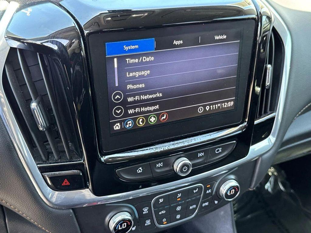 used 2020 Chevrolet Traverse car, priced at $19,300