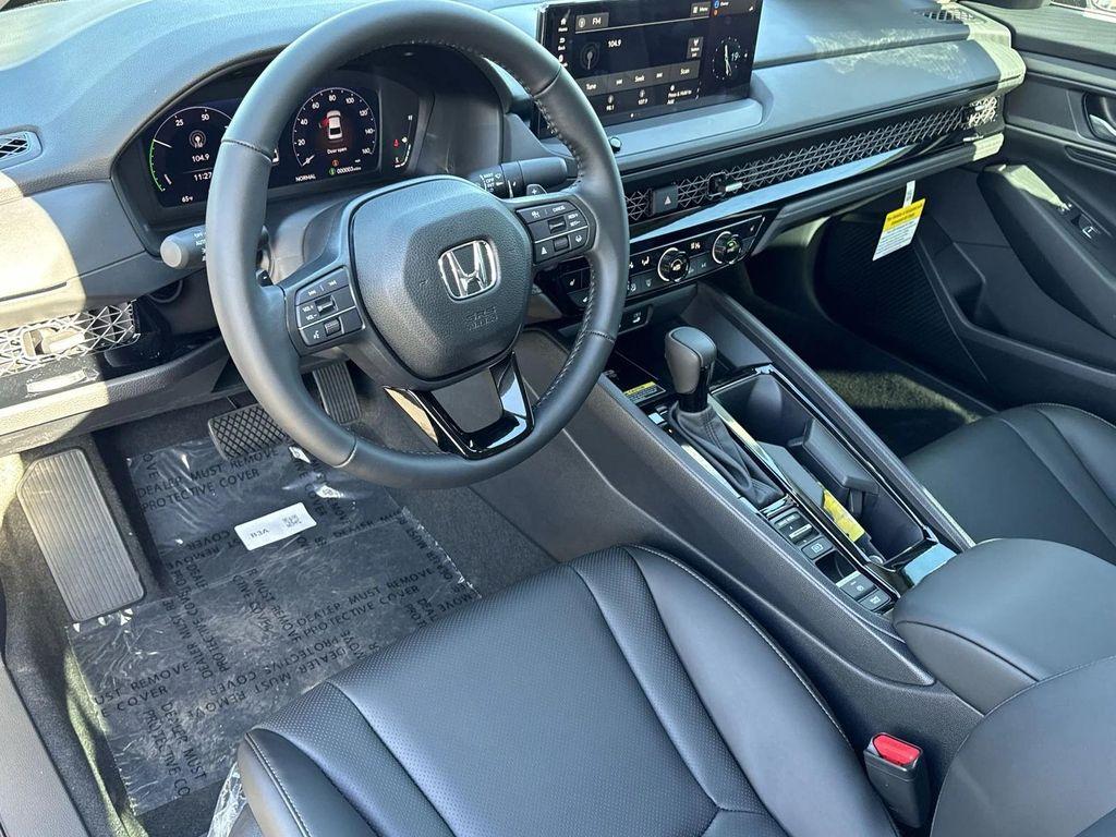 new 2025 Honda Accord Hybrid car, priced at $35,037