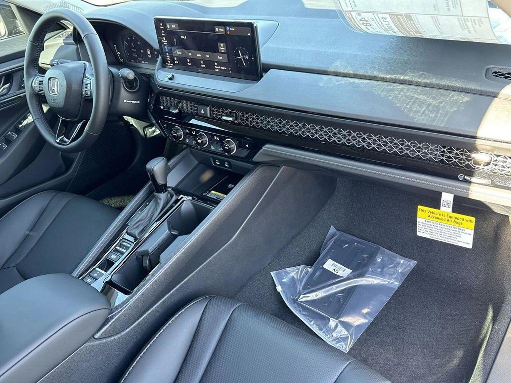 new 2025 Honda Accord Hybrid car, priced at $35,037