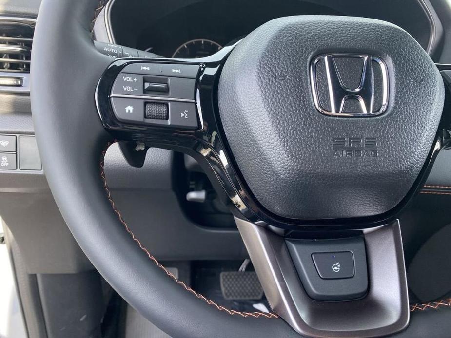 new 2025 Honda Pilot car, priced at $47,839