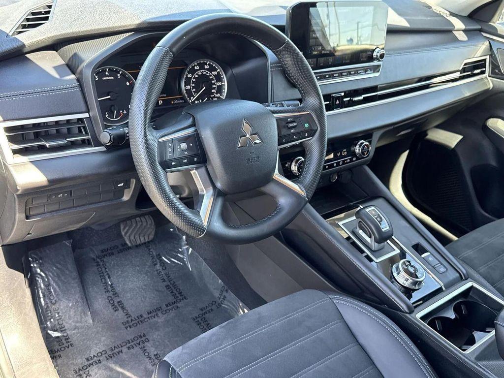 used 2024 Mitsubishi Outlander car, priced at $26,400