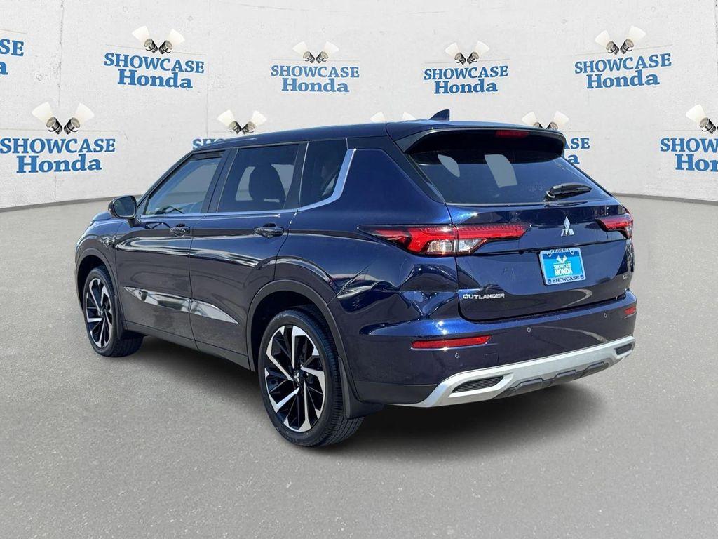 used 2024 Mitsubishi Outlander car, priced at $26,400