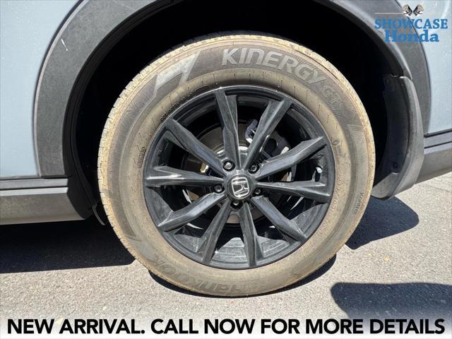used 2023 Honda CR-V Hybrid car, priced at $32,400