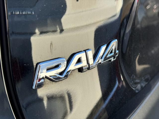 used 2022 Toyota RAV4 Hybrid car, priced at $30,998