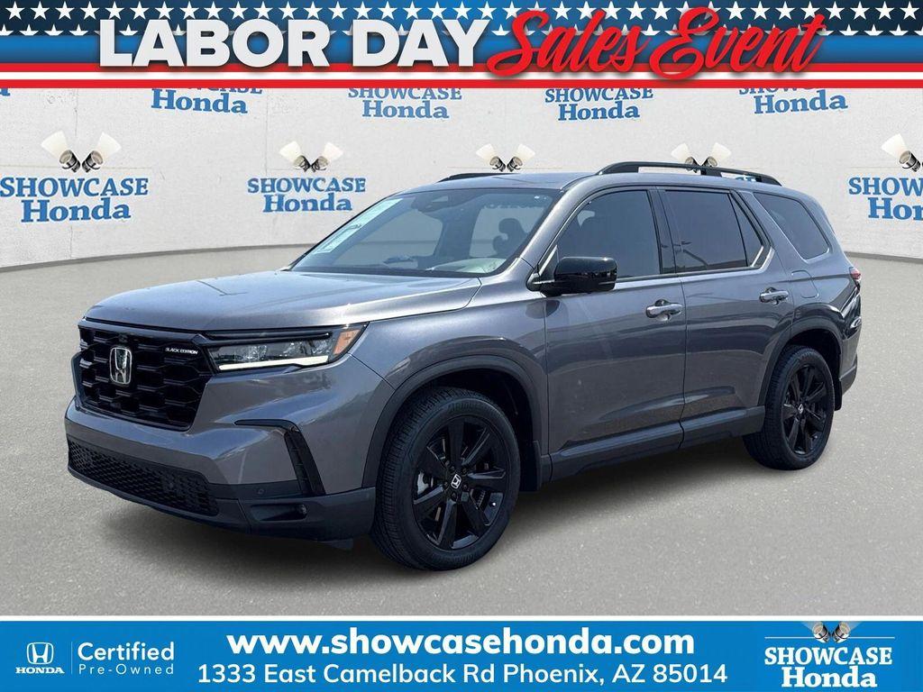 used 2025 Honda Pilot car, priced at $41,200