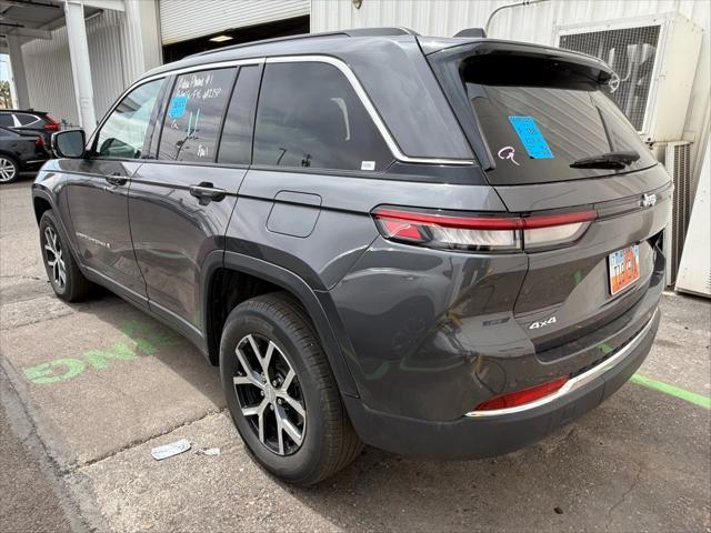 used 2024 Jeep Grand Cherokee car, priced at $37,900