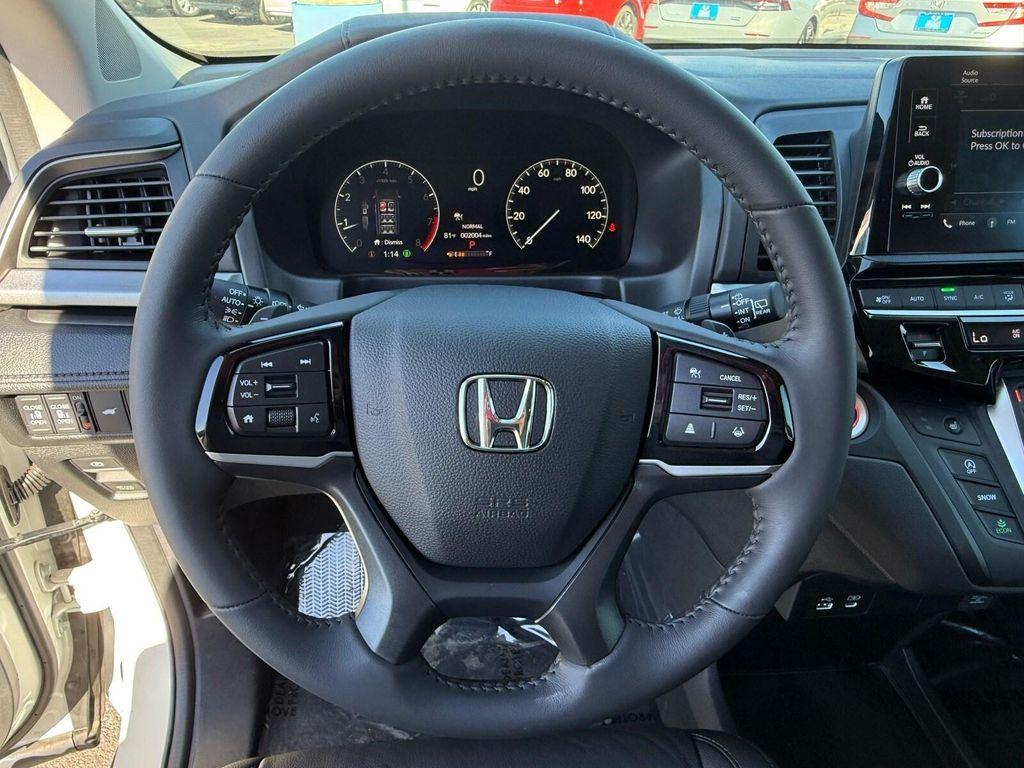 used 2025 Honda Odyssey car, priced at $39,700