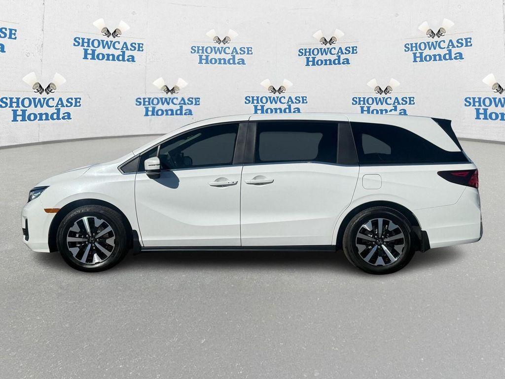 used 2025 Honda Odyssey car, priced at $39,700
