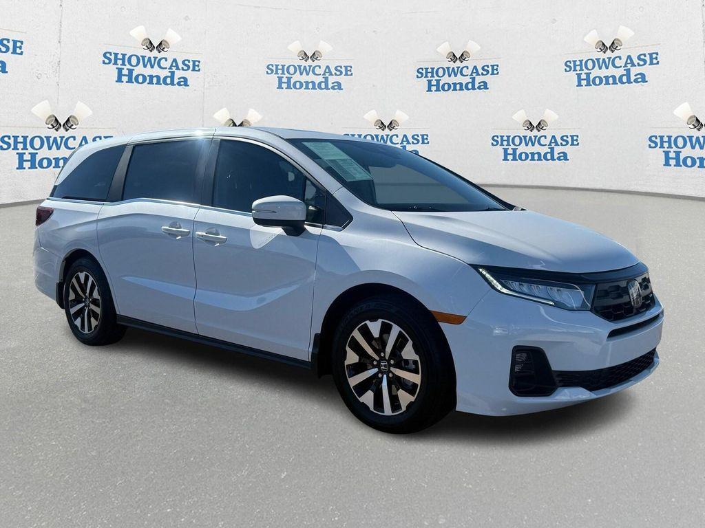 used 2025 Honda Odyssey car, priced at $39,700