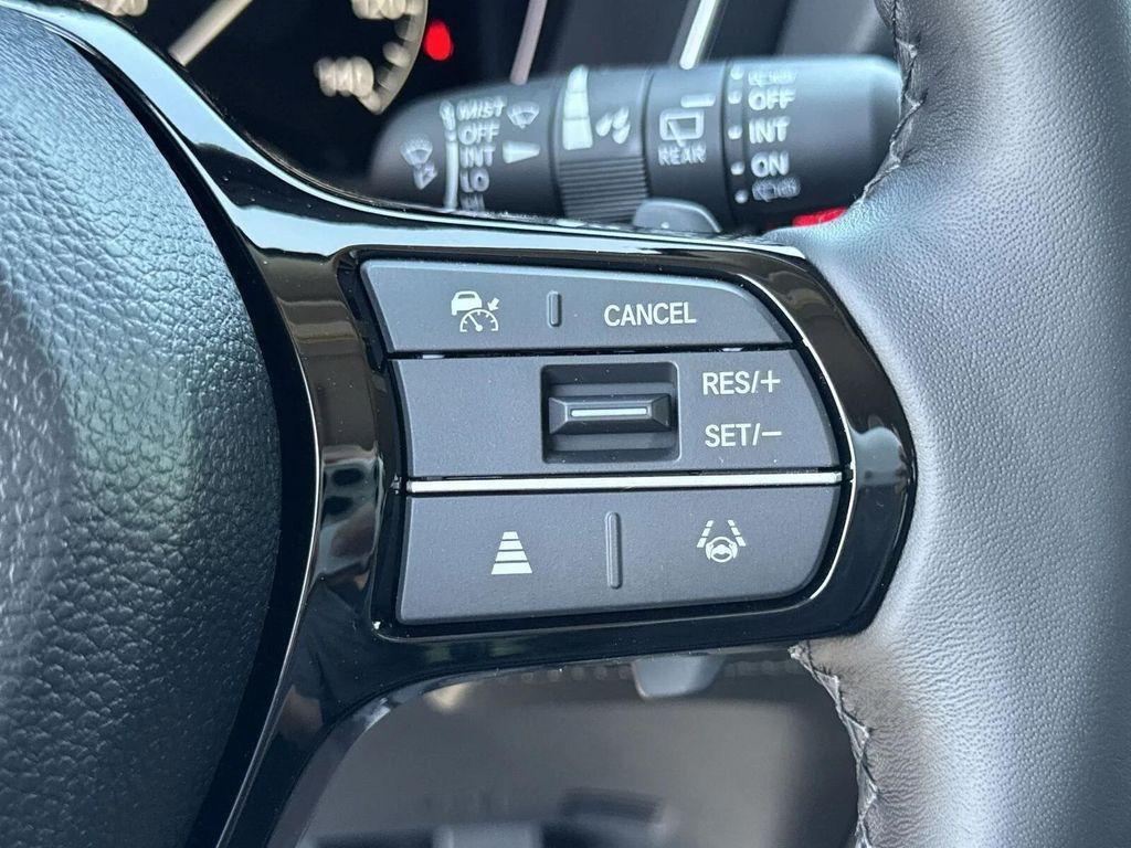 new 2025 Honda Pilot car, priced at $48,709