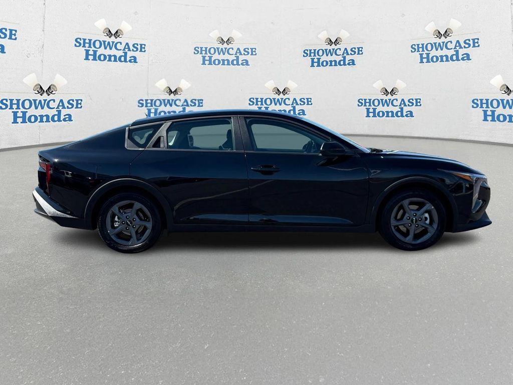 used 2025 Kia K4 car, priced at $21,998