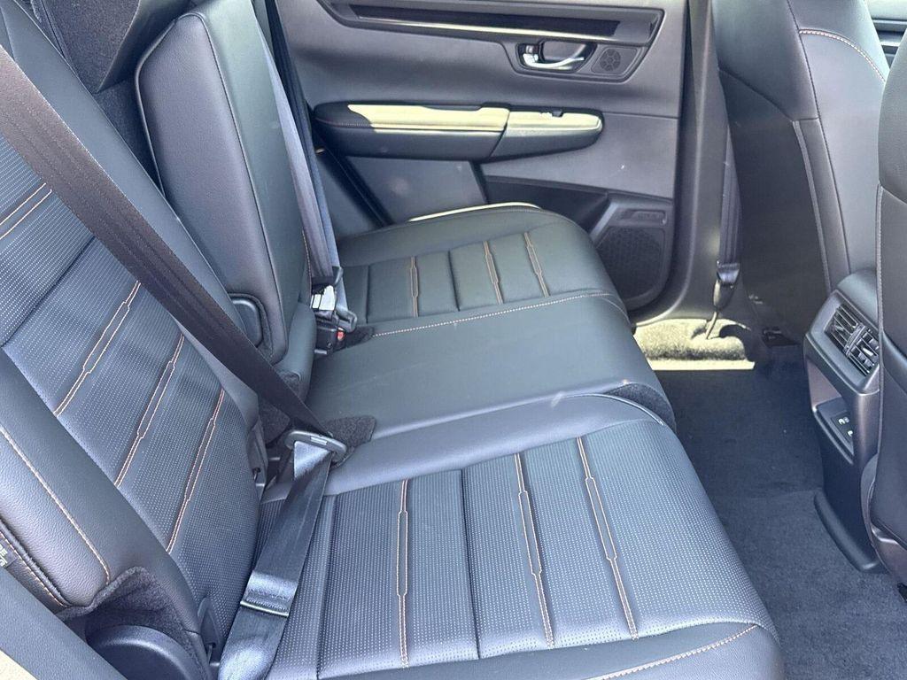 new 2026 Honda CR-V Hybrid car, priced at $39,260