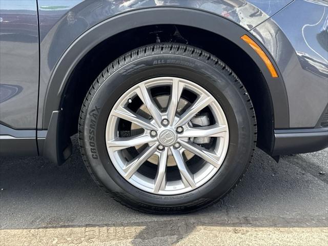 used 2023 Honda CR-V car, priced at $30,800