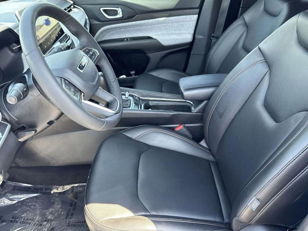 used 2023 Jeep Compass car, priced at $22,800
