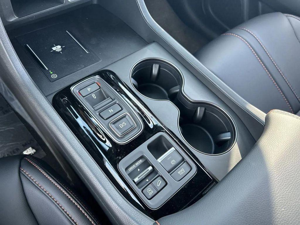 new 2025 Honda Pilot car, priced at $48,974